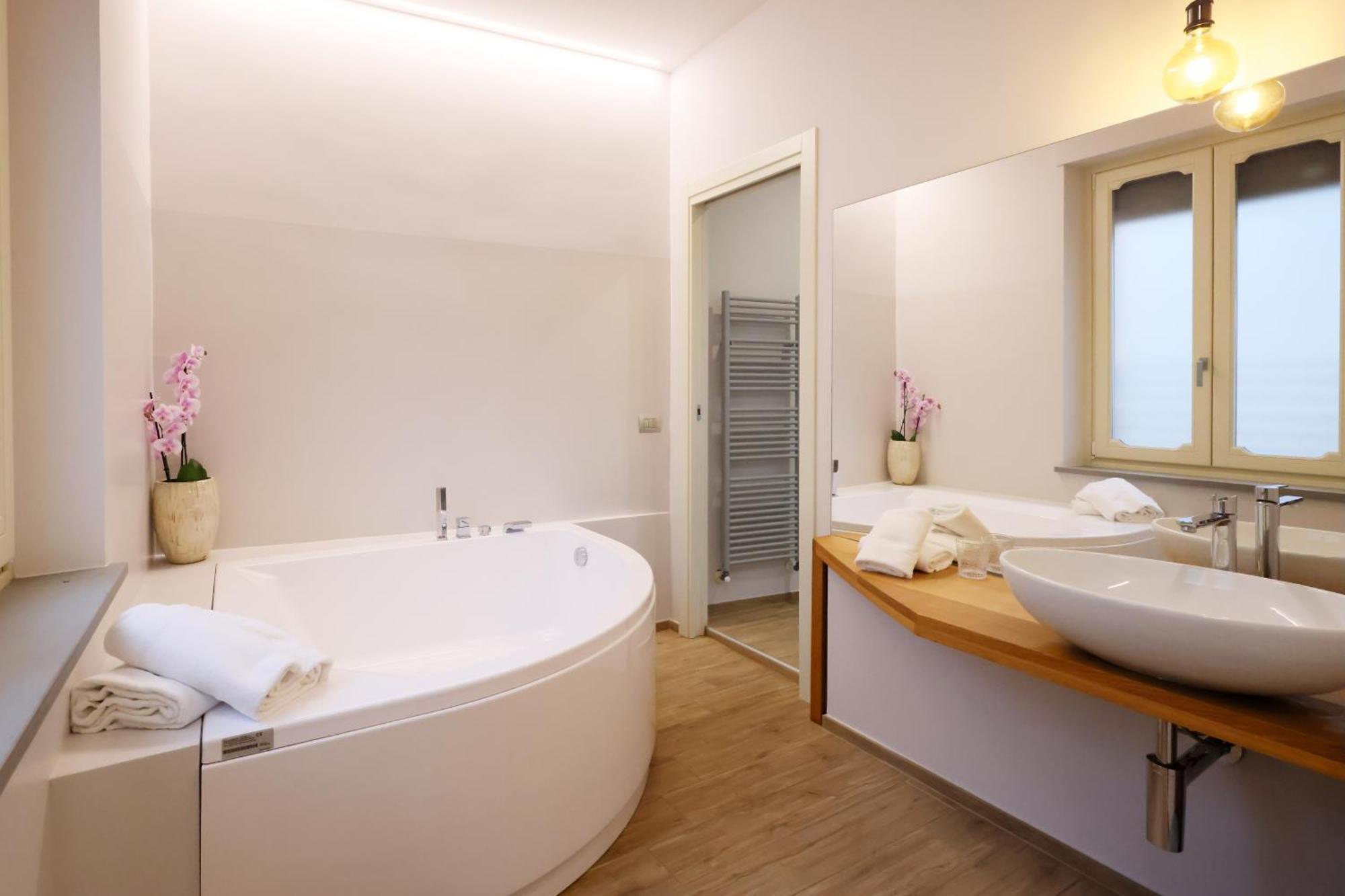 Bed and Breakfast Palazzo Belli Alba  Exteriér fotografie