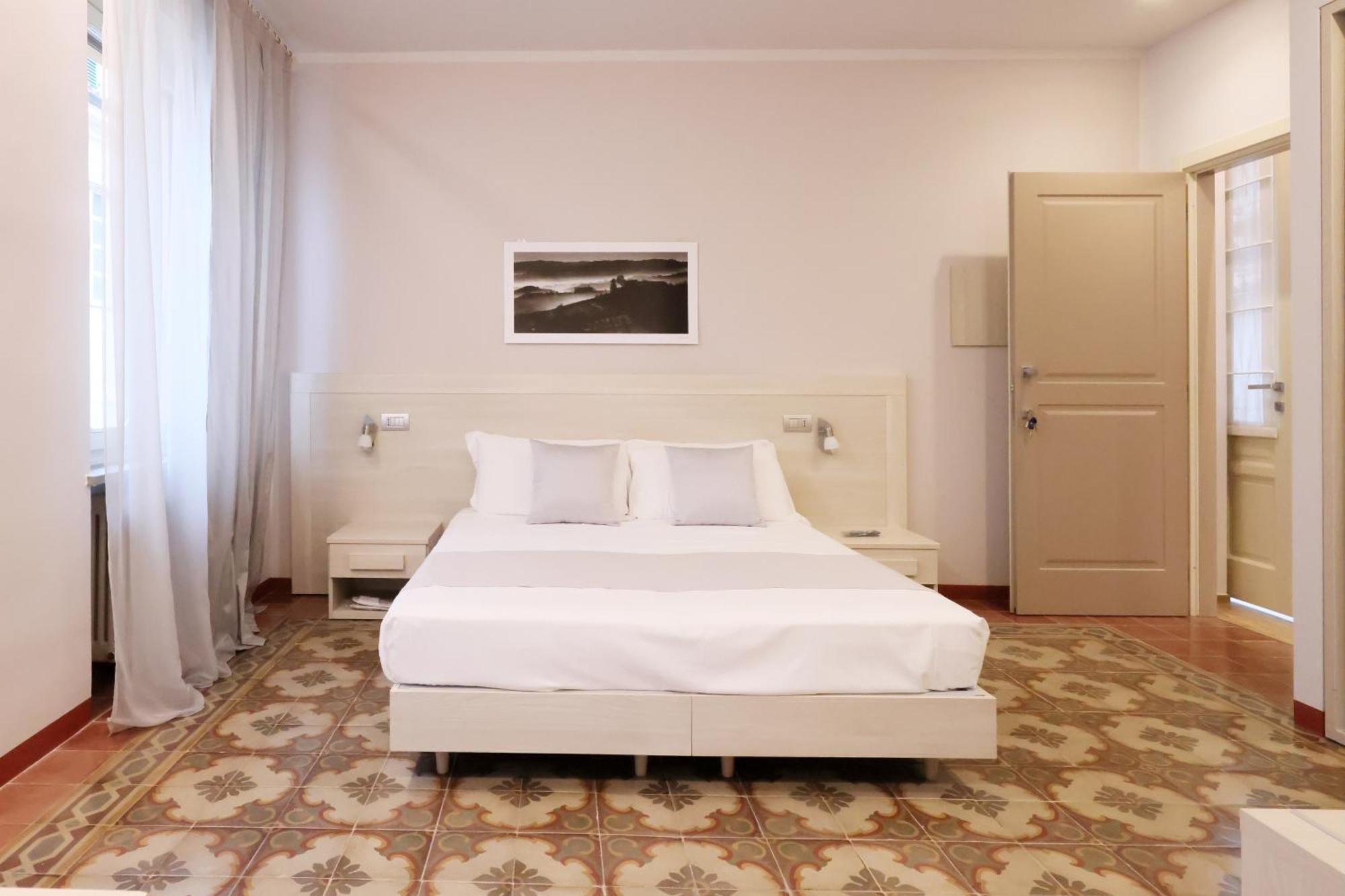 Bed and Breakfast Palazzo Belli Alba  Exteriér fotografie