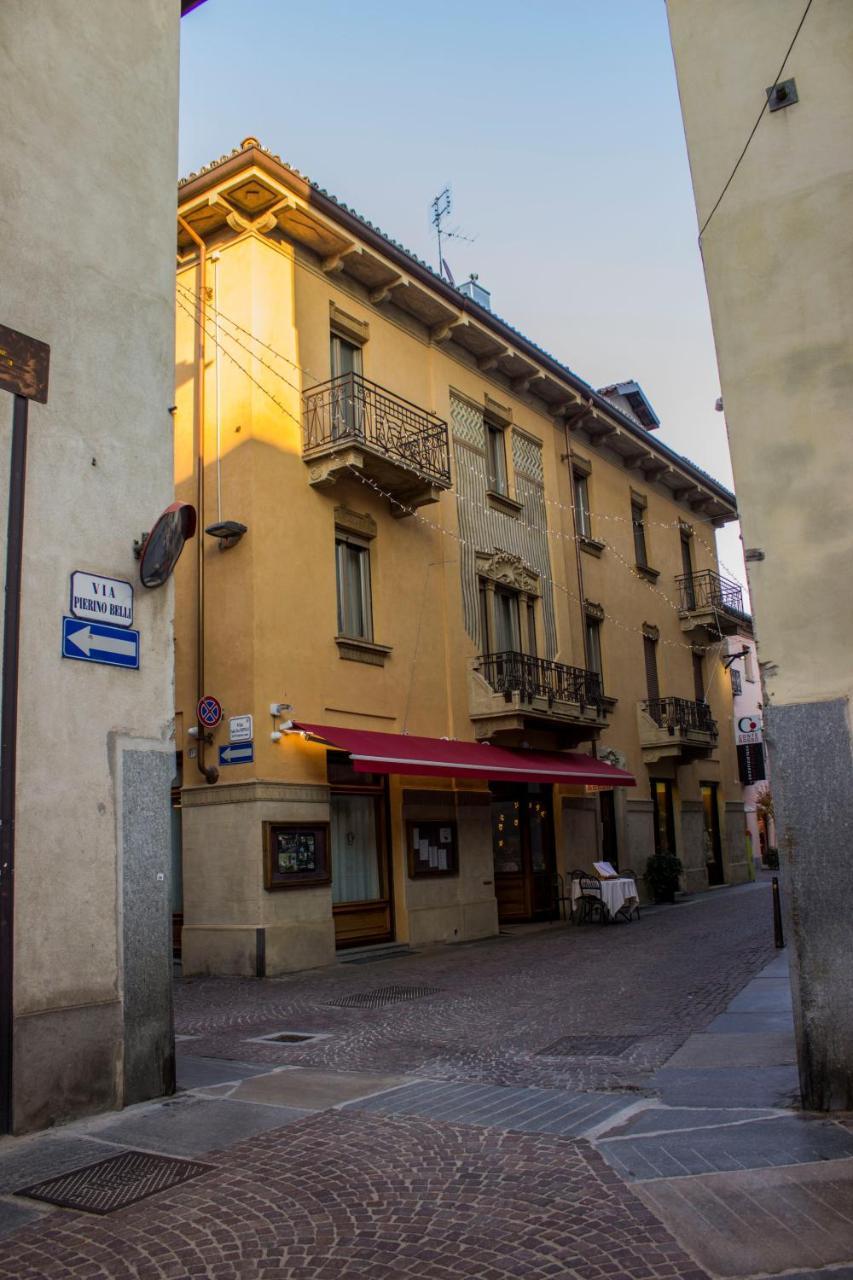 Bed and Breakfast Palazzo Belli Alba  Exteriér fotografie